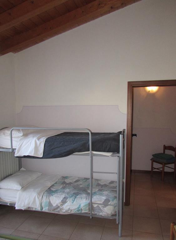 Corte Canale Virgilio Hotel Volta Mantovana Buitenkant foto